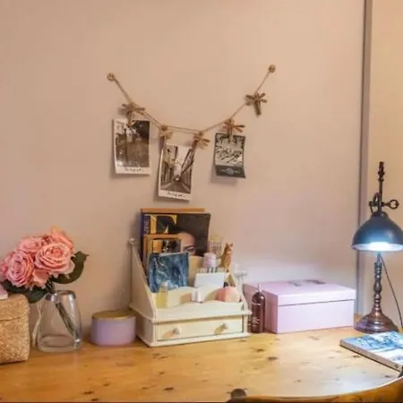 Bella's Charming At Trendy Chiado * Lisbon